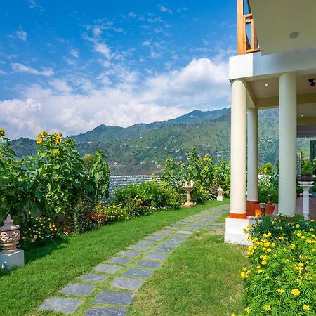 Stayvista At The Oakridge 4 Bhk Villa In Dharamshala With Jacuzzi & Balcony Chamba  Zewnętrze zdjęcie