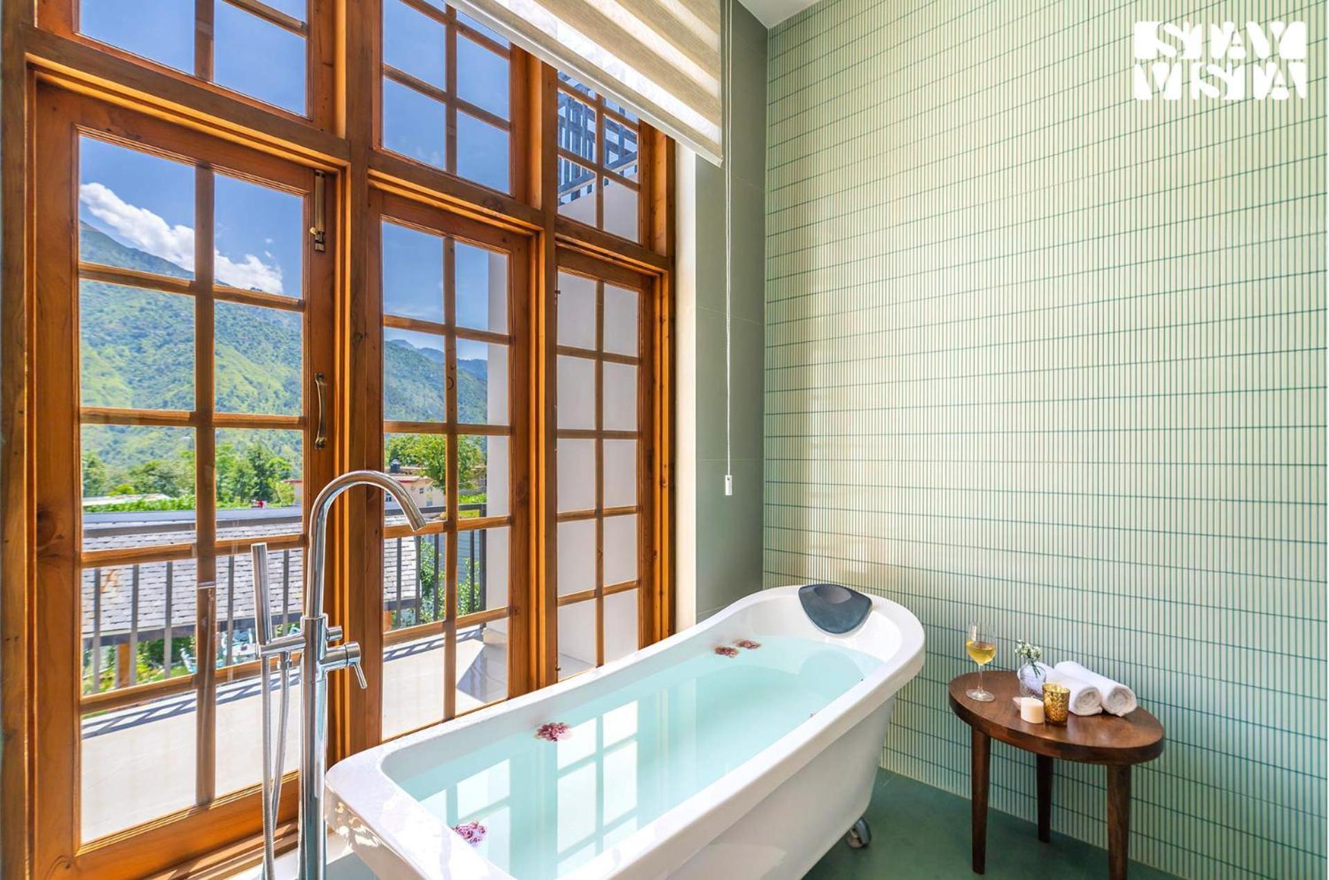 Stayvista At The Oakridge 4 Bhk Villa In Dharamshala With Jacuzzi & Balcony Chamba  Zewnętrze zdjęcie